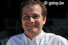 Van De Walle geeft Gouden Laarsfakkel door