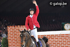 Jean-Christophe De Grande wint eigen Puissance (+VIDEO)
