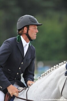 Peter Wylde met nieuw Z-paard aan de winst