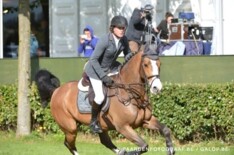 Antello Z terug herenigd met Cameron Hanley