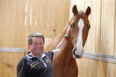 Bondstrainer Hugo Simon zelf winnend in Linz
