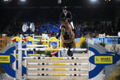 Jordy van Massenhove springt in de top 10 tijdens CSI5* GP van Basel