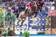 EK: Housen en De Hornois blijven foutloos