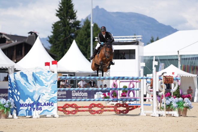 Olivier Philippaerts schittert tweemaal in Megève