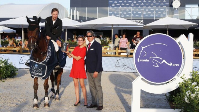 Pieter Devos triomfeert in St. Tropez!