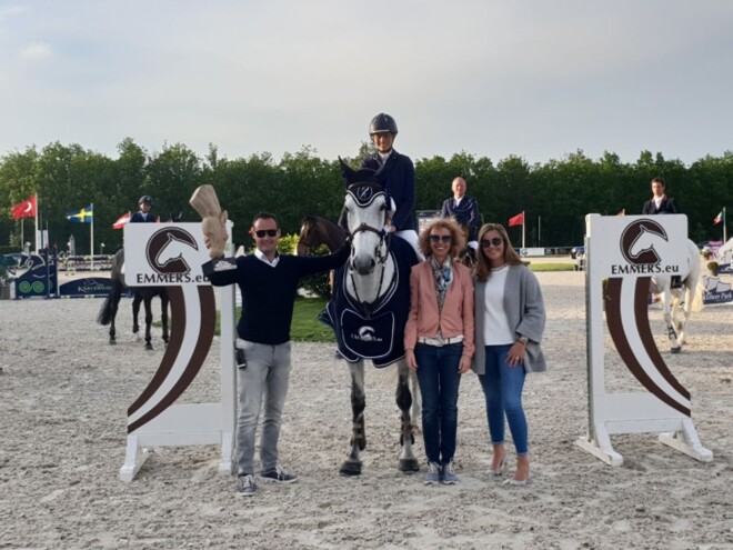 CSI1* Opglab.: de Pelsmaeker wint GP!