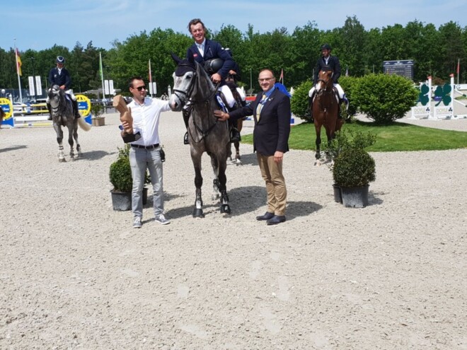 CSIYH1* Opglab.: Hanley wint finale 7j!