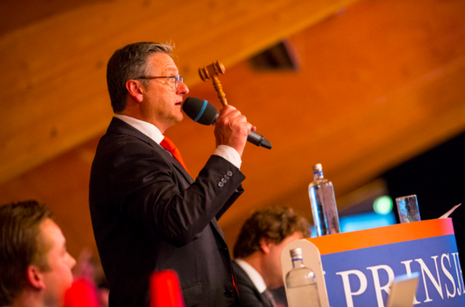 Prinsjesdag veilt topgenen op CSI Ommen