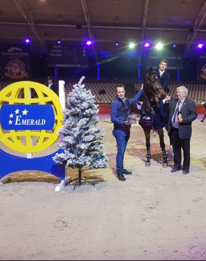 CSIYH1* Opglab.: Hanne Mertens 2de in finale