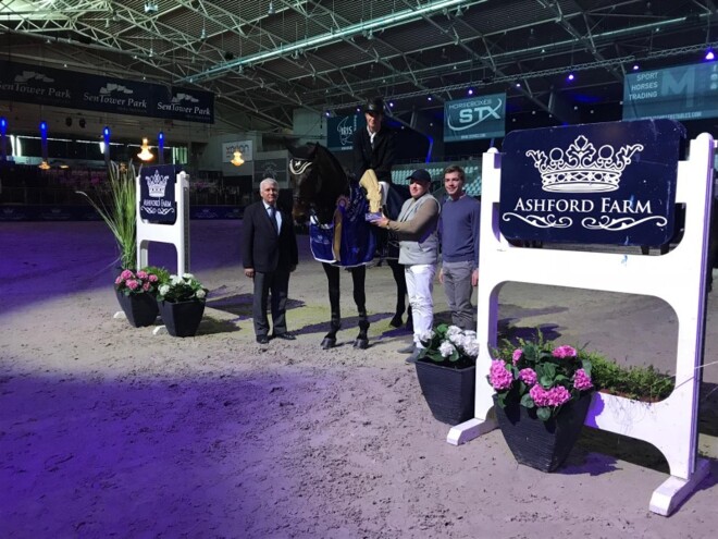 CSIJ Opglab.: Anthony Philippaerts wint GP!