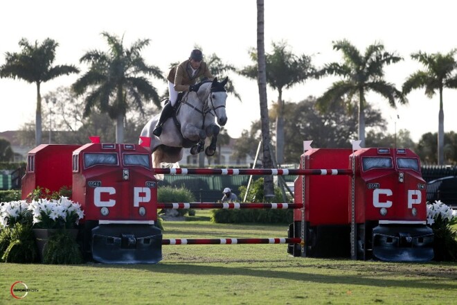 Nicola Philippaerts wint de Nationale GP!