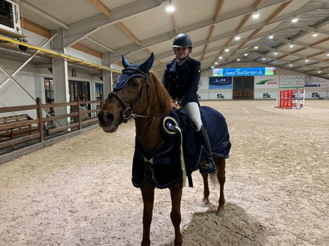 Tesse Geboers wint de Pony-finale 1m00!