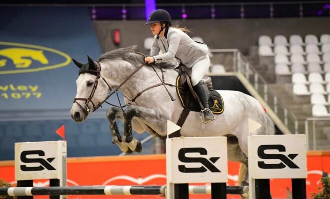 Paulien Schepers neemt winnende start in Opglabbeek!