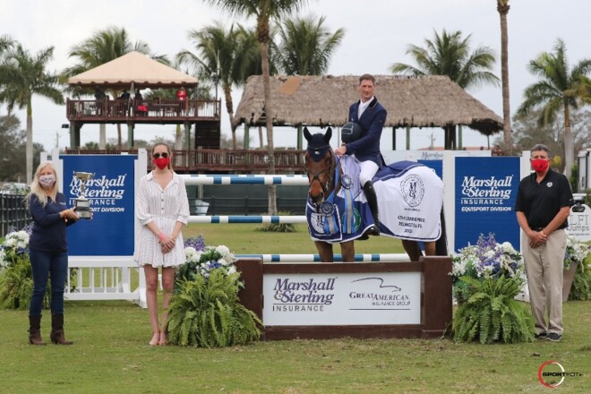 Deusser wint de CSI4* GP van Wellington!