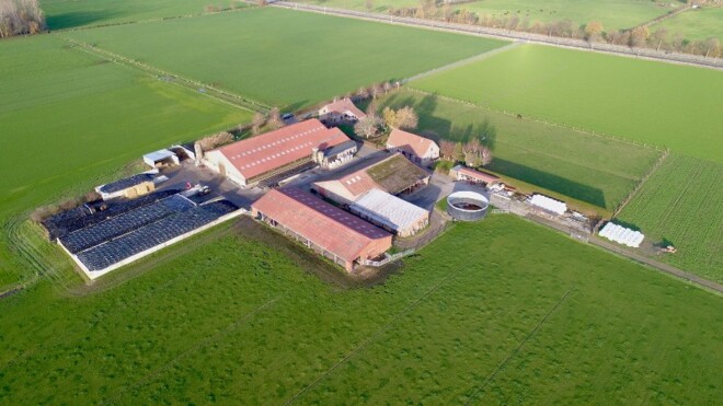 Immofluisteraar: boerderij met 2 woningen
