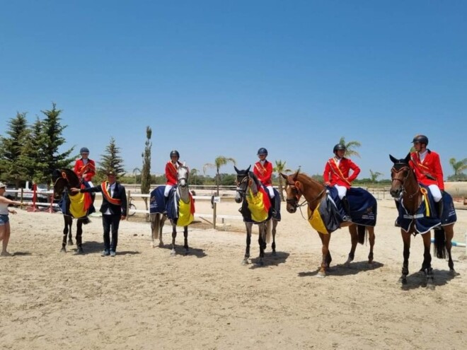 Belgische Juniors gaan meteen aan de leiding