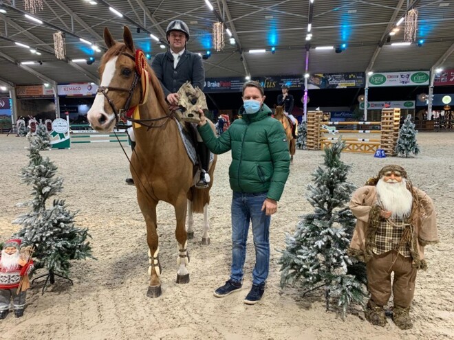 Steve Auwers leidt Belgisch podium in Lier!