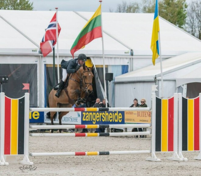 Jens Thys start de dag op het podium!
