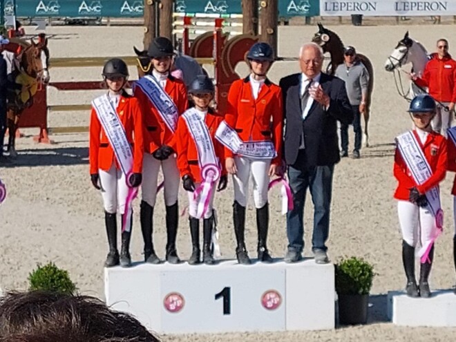Belgisch Ponyteam haalt goud in Nations Cup!