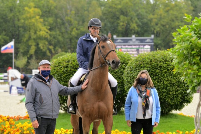 Yves Vanderhasselt overtuigend naar winst!