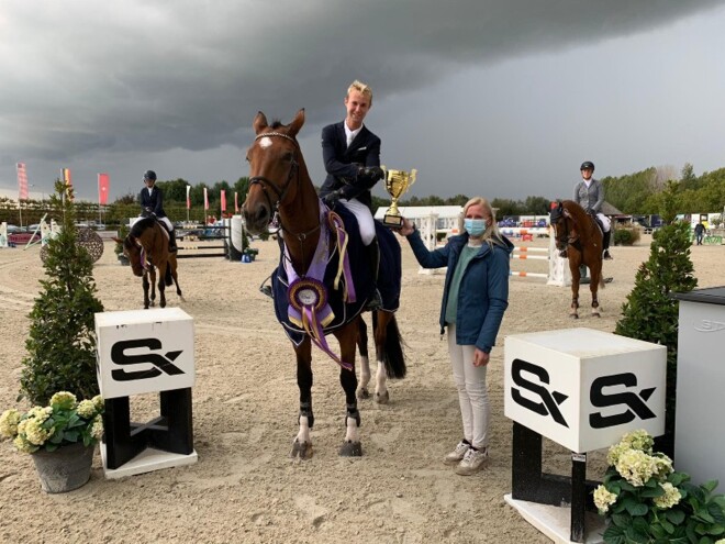 Gilles Thomas klopt Melanie Gelin in Lier!