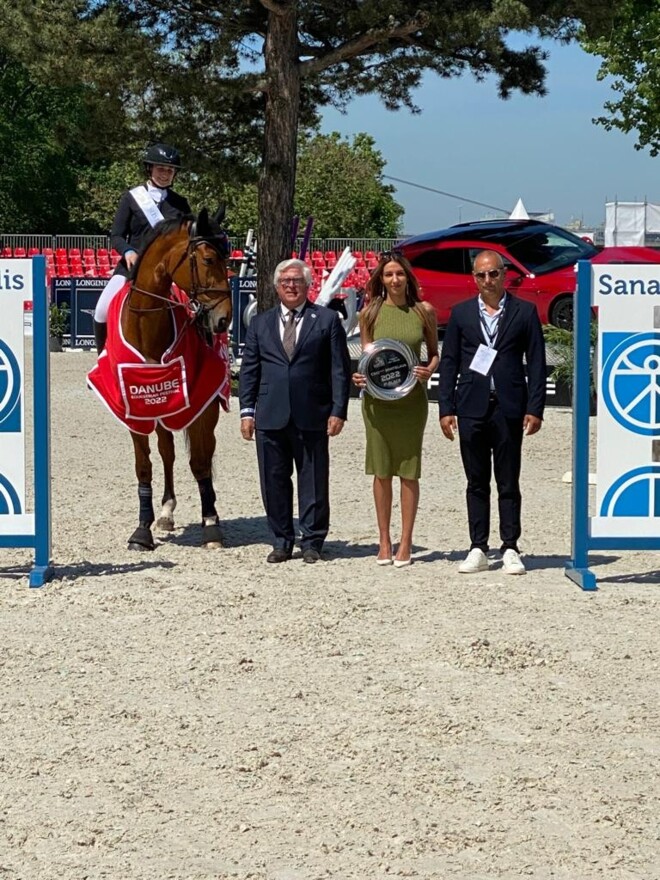 Charlotte Philippe wint in Bratislava!
