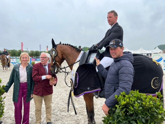 Vincent Lambrecht wint CSI2* GP van Lier!