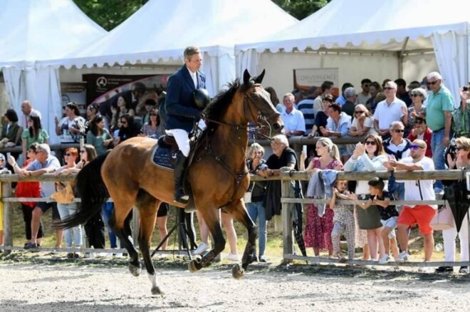 Thiry wint de CSI3* GP van Lons Le Saunier!