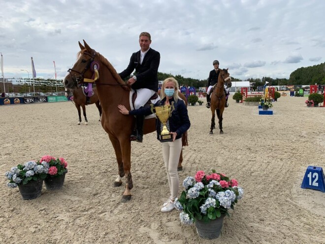 Jérome Hennau wint de troosting voor 5j!