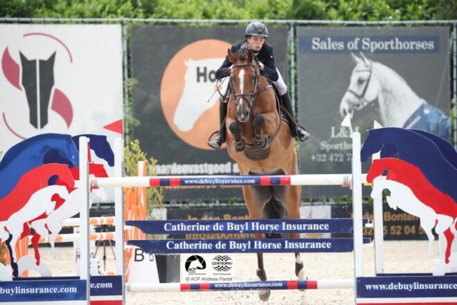 Thibeau Spits schittert op Jumping Bonheiden