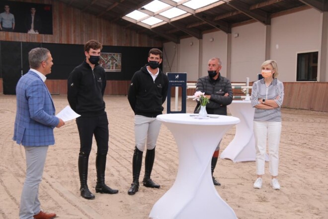 Hilde Crevits bezoekt Stal Philippaerts