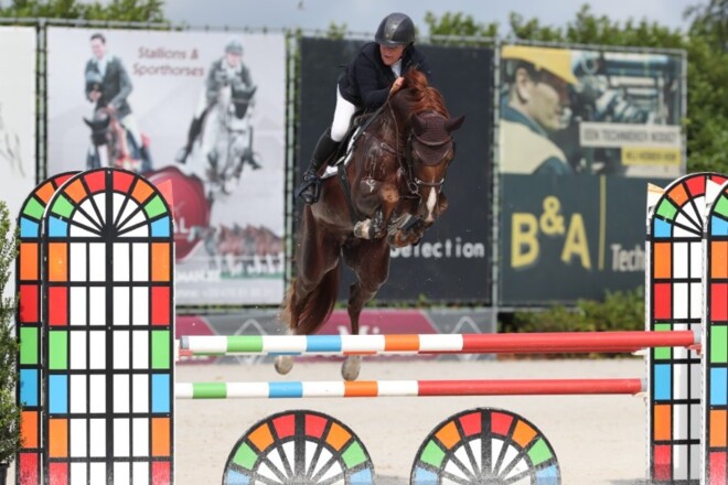 Cian O’Connor en Ashford Farm investeren!