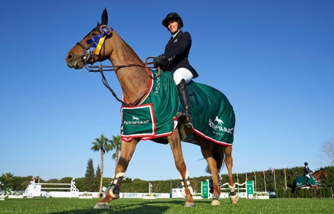 Patteet wint de CSI2* GP in de Sunshine Tour