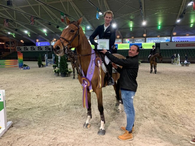 Gilles Thomas leidt Belgisch podium in Lier!