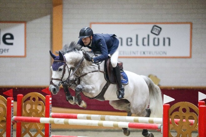 Ansems rijdt flierefluitend naar GP-winst!