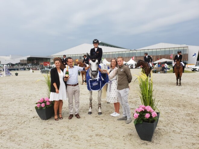 CSI1* Opglabbeek: Barker blijft Belgen voor!