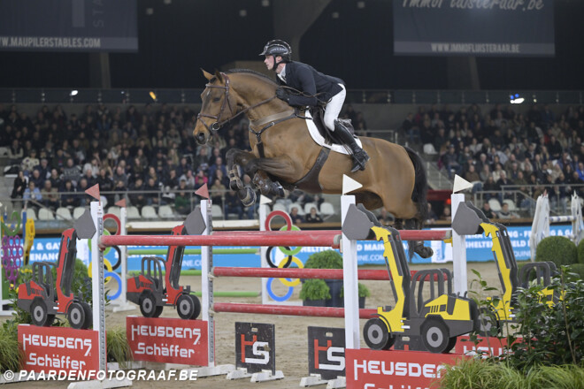 Sacha Beghuin snelt naar winst in de Longines Rankingproef van Nancy