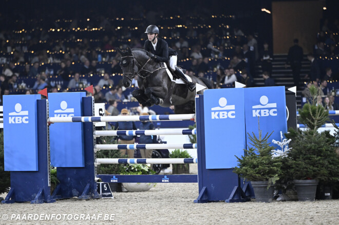 Gilles Thomas imponeert in hoofdrubriek van Shanghai