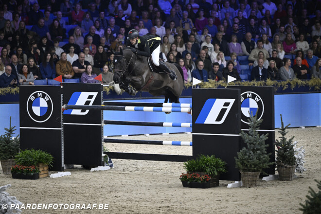 Philippaerts en Van Hoydonck verzekeren podiumplaatsen in Canteleu