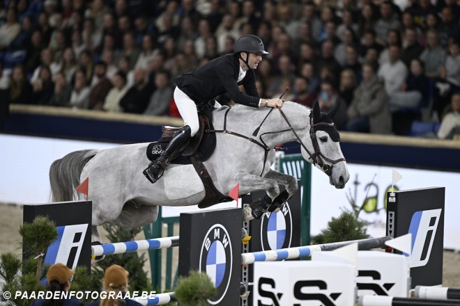 Pieter Devos meteen uitstekend van start in Dinard