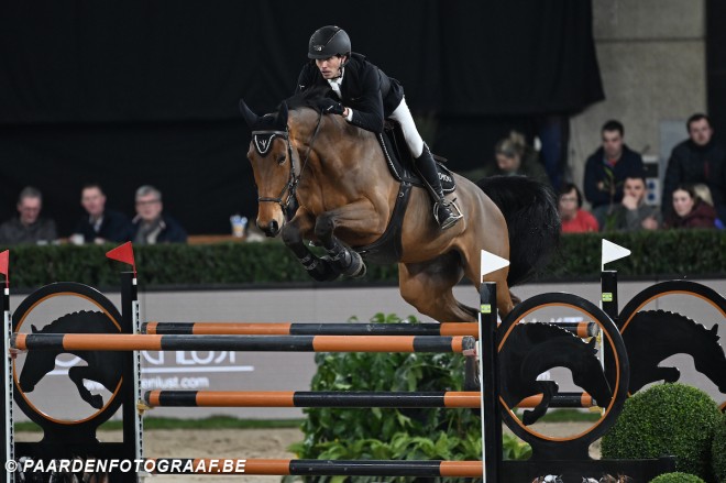 Michaël Vreys domineert meteen in Opglabbeek