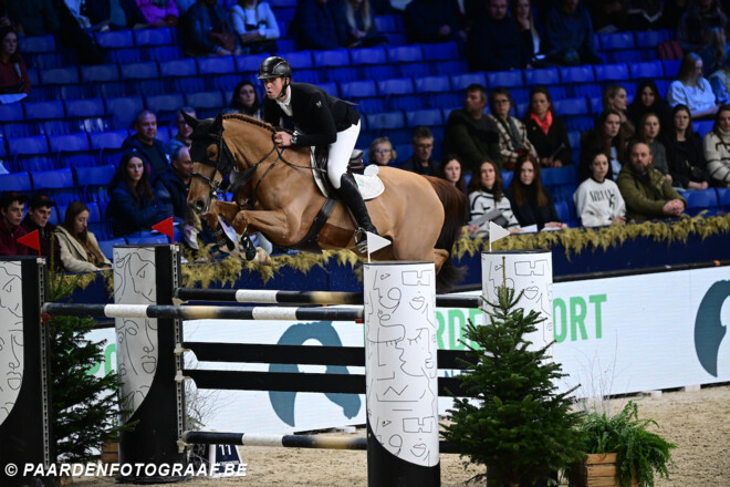 Andres Vereecke springt naar zilver in de CSI2* GP van St. Tropez