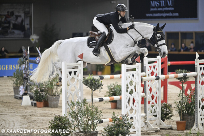 Frédéric Vernaet snelt naar winst in GP Qualifier van Kronenberg