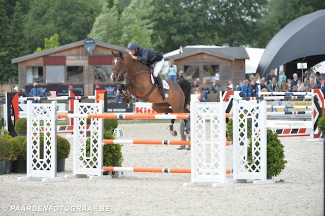 Clarys wint 1.40m op CSI3* Bonheiden