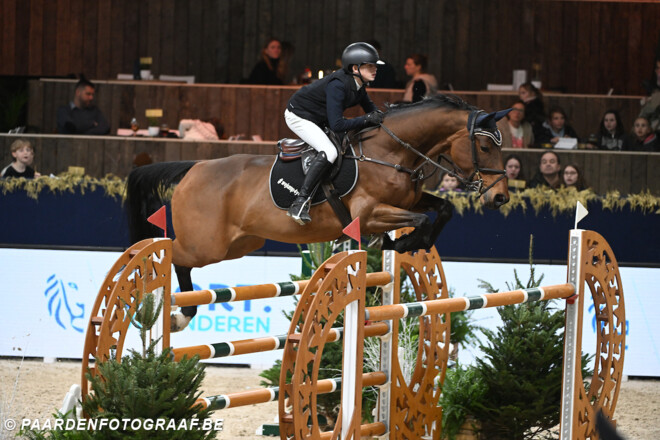 Pieter Jan Anthonissen springt naar 5de plaats in de CSIU25YJ-A Grand Prix