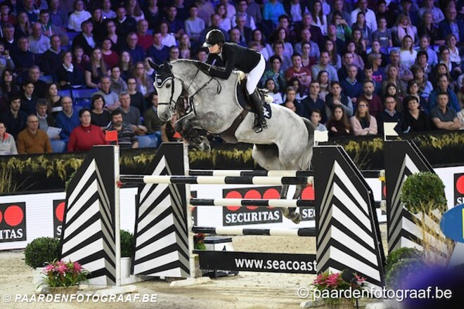 CSIU25 Fontainebleau: Zoe Conter wint GP!!