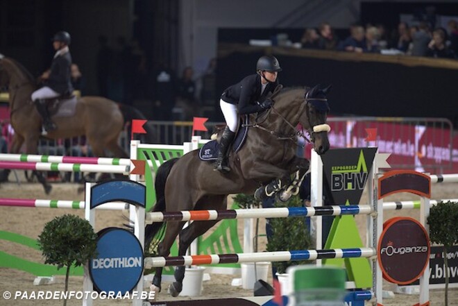 CSI3* Moorsele: Nadège Janssen wint 1.40m!