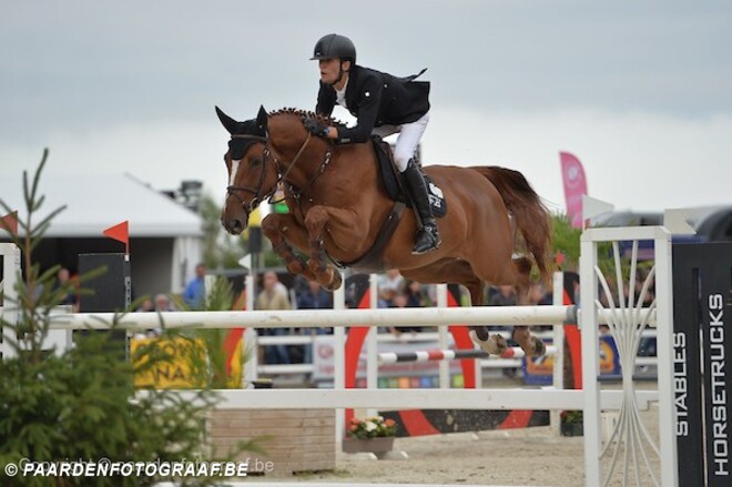 De Winter snelt naar winst in GP Bonheiden!