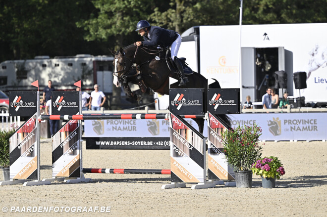 Bertrand Genin op het rankingpodium in St. Tropez