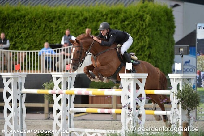 Roy Hanlon spurt naar winst in Bonheiden!